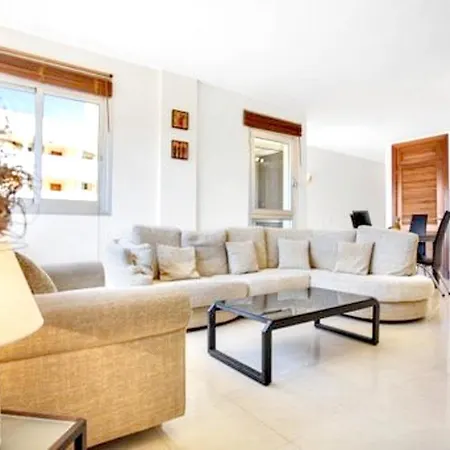2 Bedrooms With Sea View Shared Pool And Enclosed Garden At Adeje 1 Km Away From The Beach *